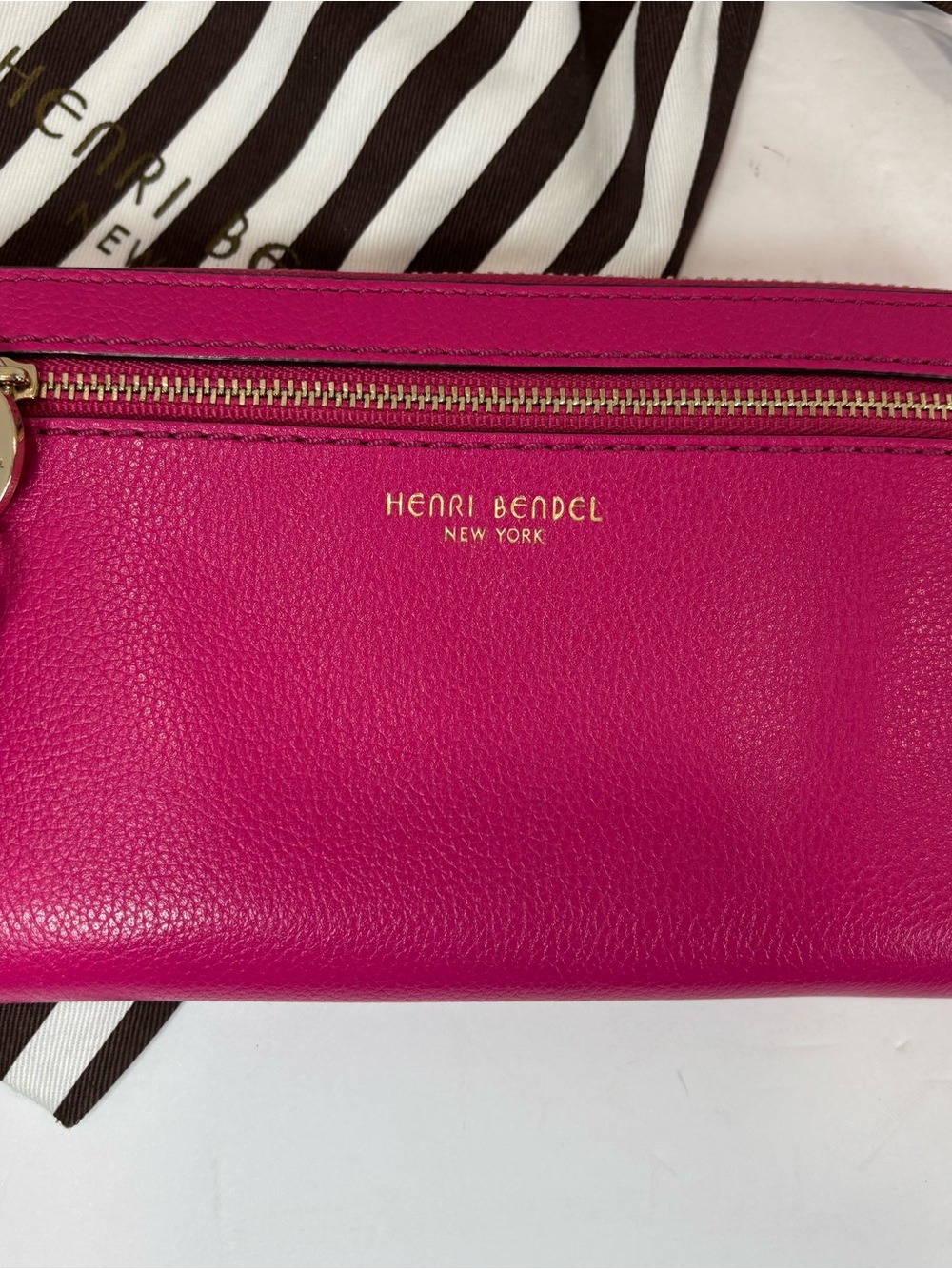 Henri Bendel Bifold Wallet Card Holder Sofiano Leather Fuchsia Pink-Never Used - Picture 3 of 9